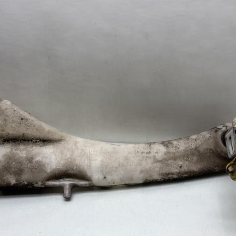 Vase de lave glace RENAULT MEGANE 1 Photo n°1
