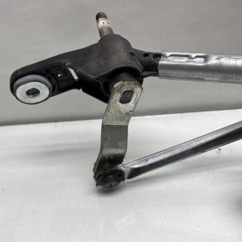 Moteur essuie glace avant RENAULT CLIO 3 Photo n°6