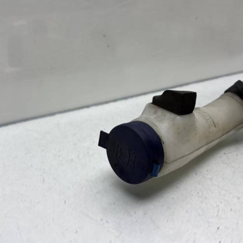 Vase de lave glace FORD KA 2 Photo n°5