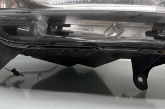 Optique avant principal droit (feux)(phare) DACIA SANDERO 2