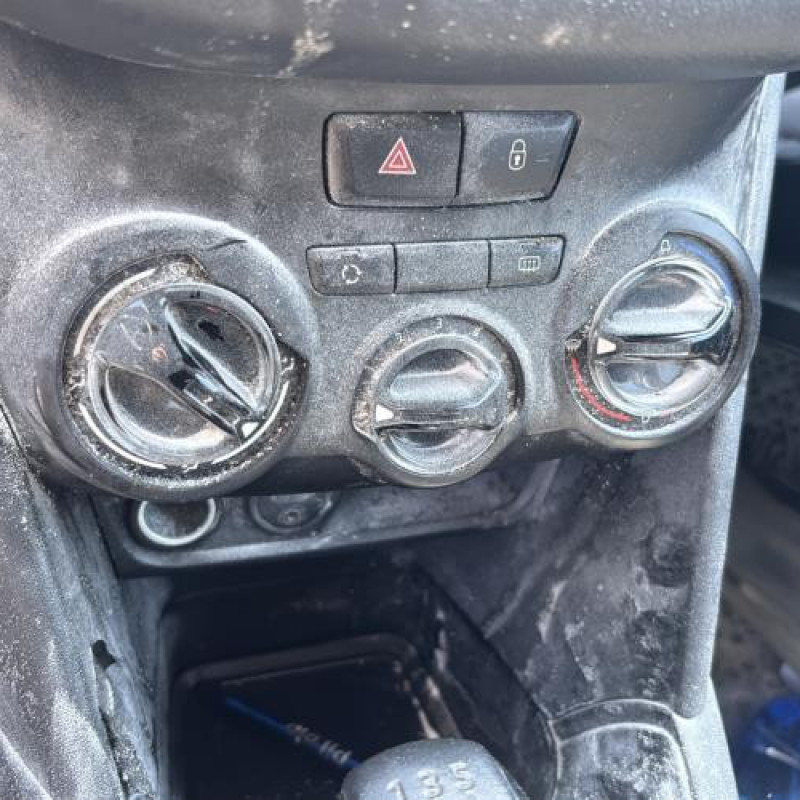 Boitier air bag PEUGEOT 208 1 Photo n°17