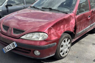 Anti brouillard droit (feux) RENAULT MEGANE 1