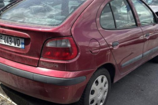 Anti brouillard droit (feux) RENAULT MEGANE 1