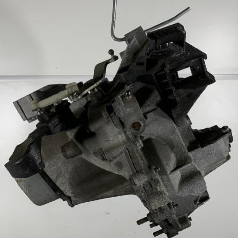 Boite de vitesses PEUGEOT 208 1 Photo n°4