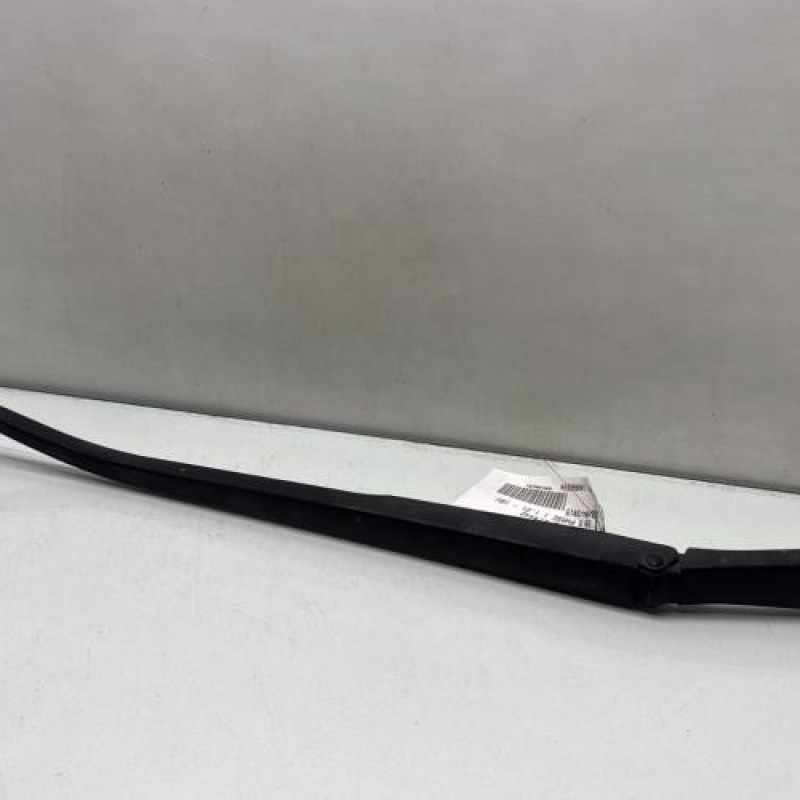Bras essuie glace avant droit HYUNDAI I 20 2 Photo n°1