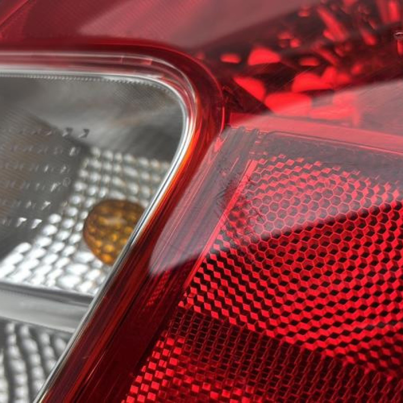 Feu arriere principal droit (feux) SUZUKI CELERIO Photo n°3