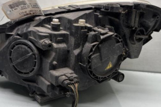 Optique avant principal droit (feux)(phare) MERCEDES CLASSE B 245