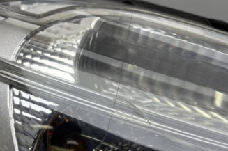 Optique avant principal droit (feux)(phare) PEUGEOT 208 1