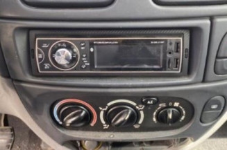 Aile avant gauche RENAULT MEGANE 1