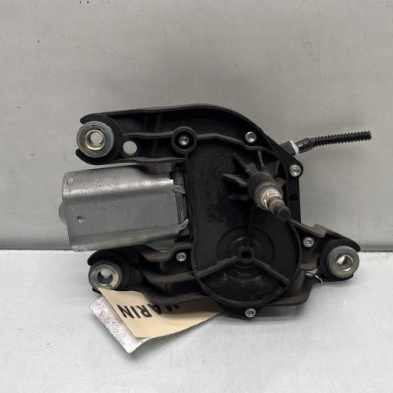 Moteur essuie glace arriere MERCEDES CLASSE B 245 Photo n°1