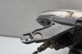 Optique avant principal gauche (feux)(phare) TOYOTA YARIS 1