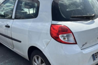 Feu arriere principal gauche (feux) RENAULT CLIO 3