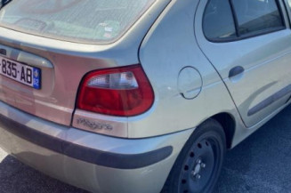 Malle/Hayon arriere RENAULT MEGANE 1