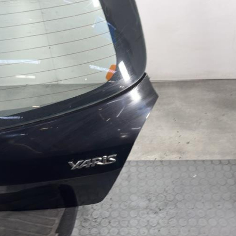 Malle/Hayon arriere TOYOTA YARIS 2 Photo n°4