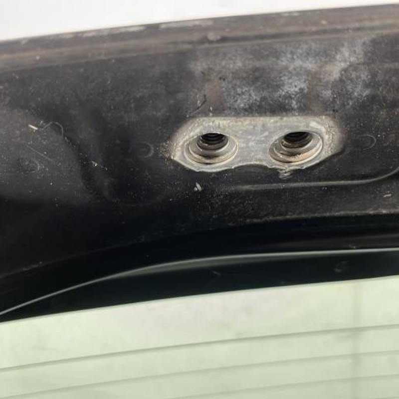 Malle/Hayon arriere TOYOTA YARIS 2 Photo n°7