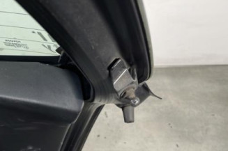 Malle/Hayon arriere TOYOTA YARIS 2