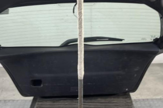 Malle/Hayon arriere TOYOTA YARIS 2