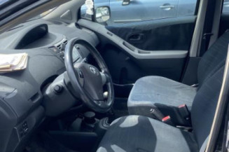Malle/Hayon arriere TOYOTA YARIS 2