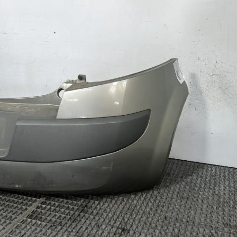 Pare choc arriere RENAULT MEGANE 2 Photo n°3