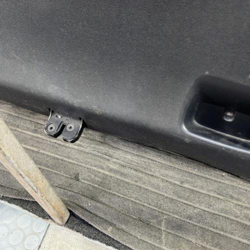 Malle/Hayon arriere RENAULT GRAND SCENIC 3 Photo n°11