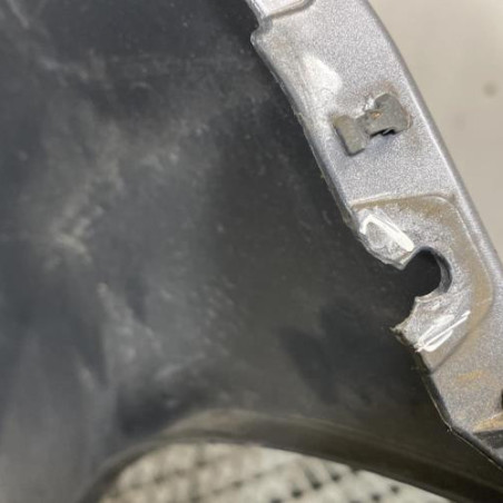 Pare choc arriere RENAULT CLIO 4