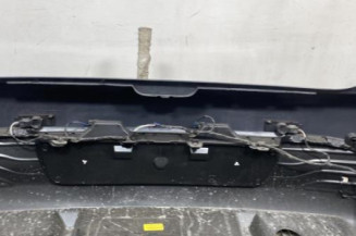 Pare choc arriere RENAULT CLIO 4