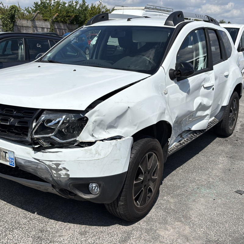 DACIA DUSTER 1 PHASE 2 1.5 DCI - 8V TURBO Photo n°1