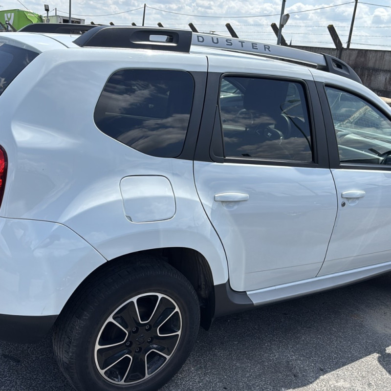 DACIA DUSTER 1 PHASE 2 1.5 DCI - 8V TURBO Photo n°7