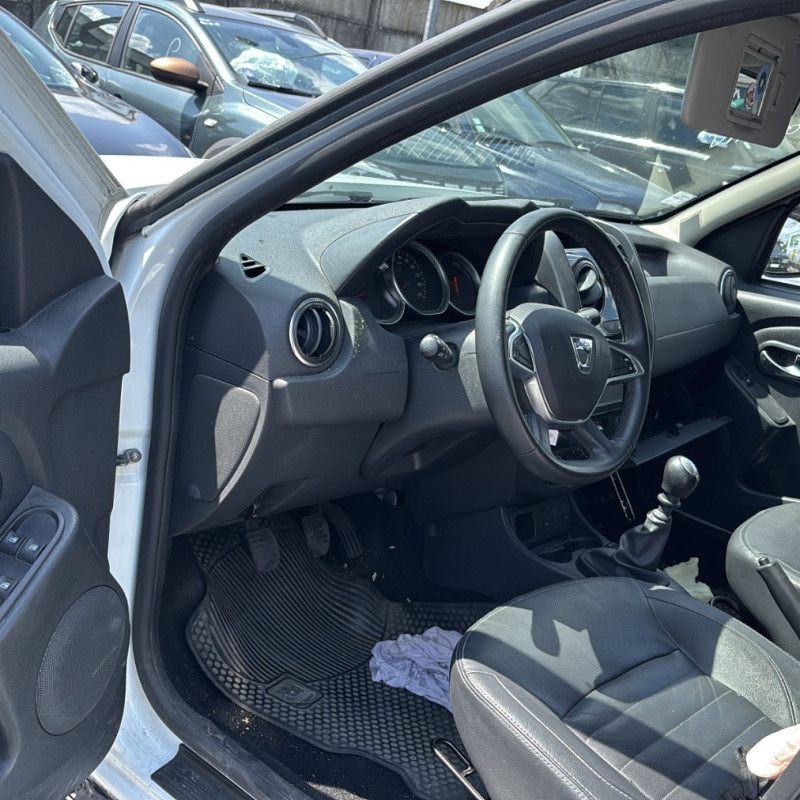 DACIA DUSTER 1 PHASE 2 1.5 DCI - 8V TURBO Photo n°9