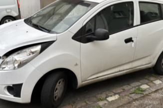 CHEVROLET SPARK PHASE 1 1.0i - 16V