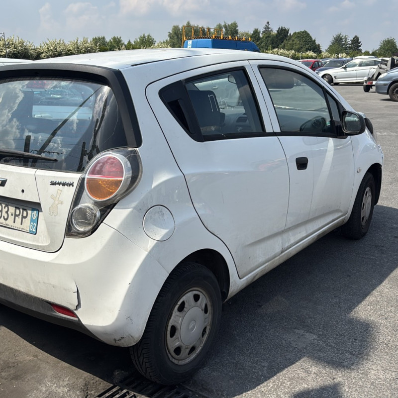 CHEVROLET SPARK PHASE 1 1.0i - 16V Photo n°14