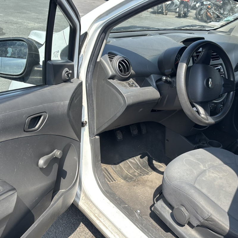 CHEVROLET SPARK PHASE 1 1.0i - 16V Photo n°20