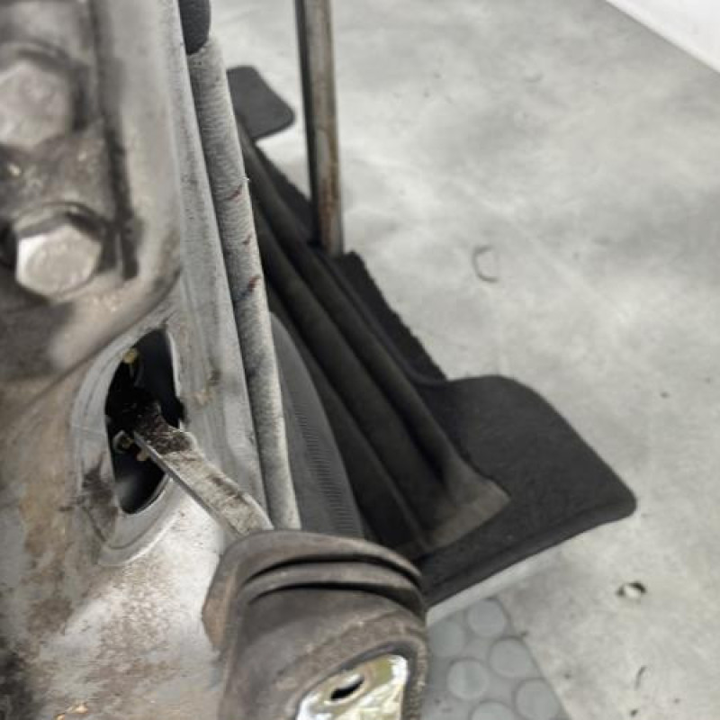 Porte avant droit PEUGEOT 406 Photo n°4
