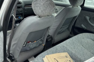 Porte avant droit PEUGEOT 406