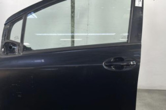Porte avant gauche TOYOTA YARIS 2 Photo n°1