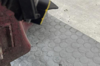 Porte avant droit RENAULT MEGANE 1