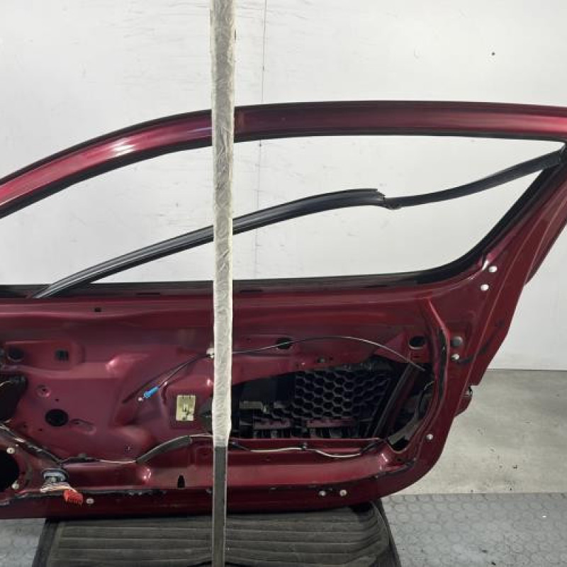 Porte avant droit RENAULT MEGANE 1 Photo n°7
