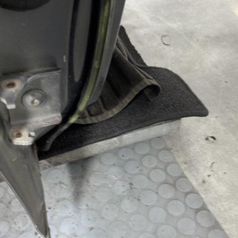 Porte avant droit CITROEN C4 2 Photo n°5