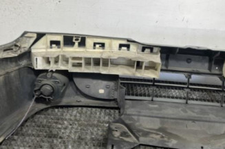 Pare choc avant RENAULT MEGANE 1