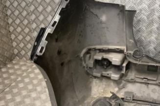 Pare choc arriere PEUGEOT 207