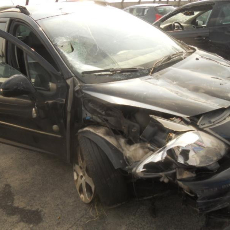 Pare choc arriere PEUGEOT 207 Photo n°11