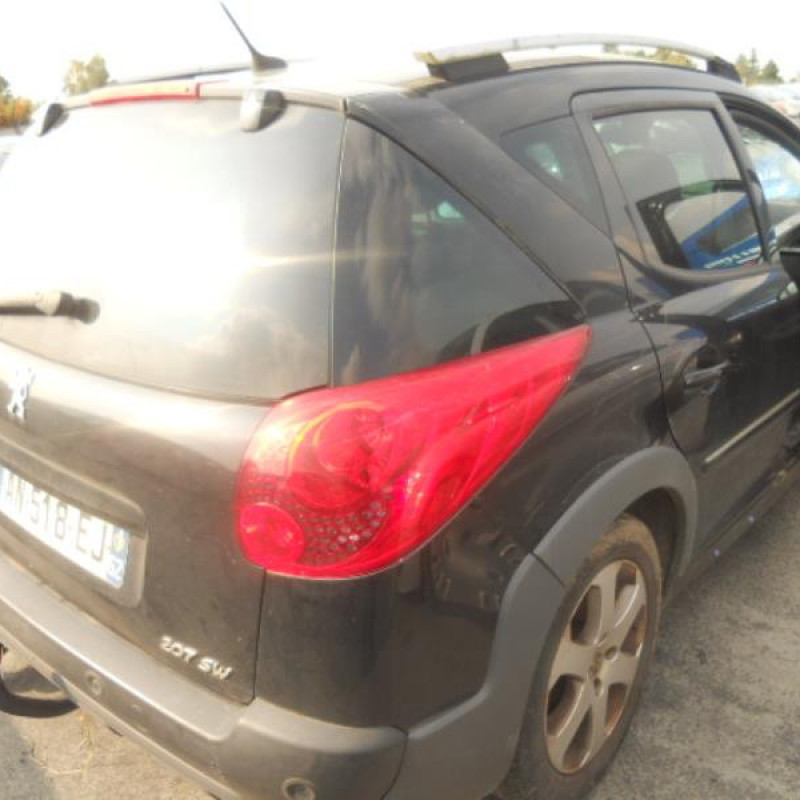 Pare choc arriere PEUGEOT 207 Photo n°12