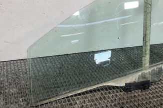 Vitre avant gauche VOLKSWAGEN FOX