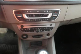 Pare choc avant RENAULT MEGANE 3