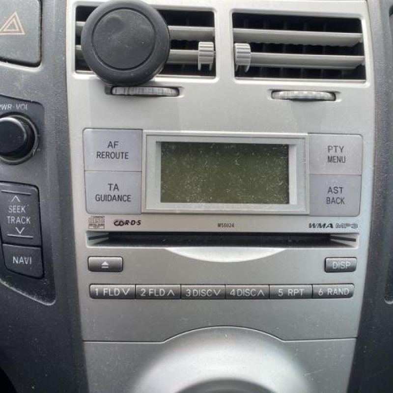 Vitre arriere droit TOYOTA YARIS 2 Photo n°14