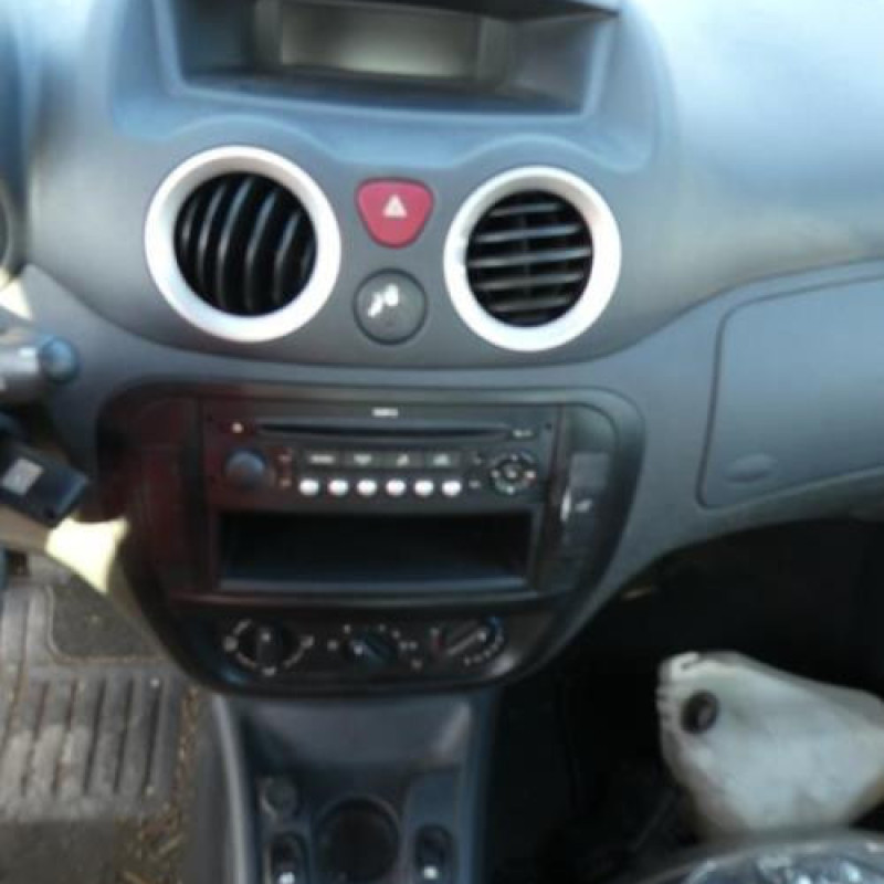 Pare choc arriere CITROEN C3 1 Photo n°7