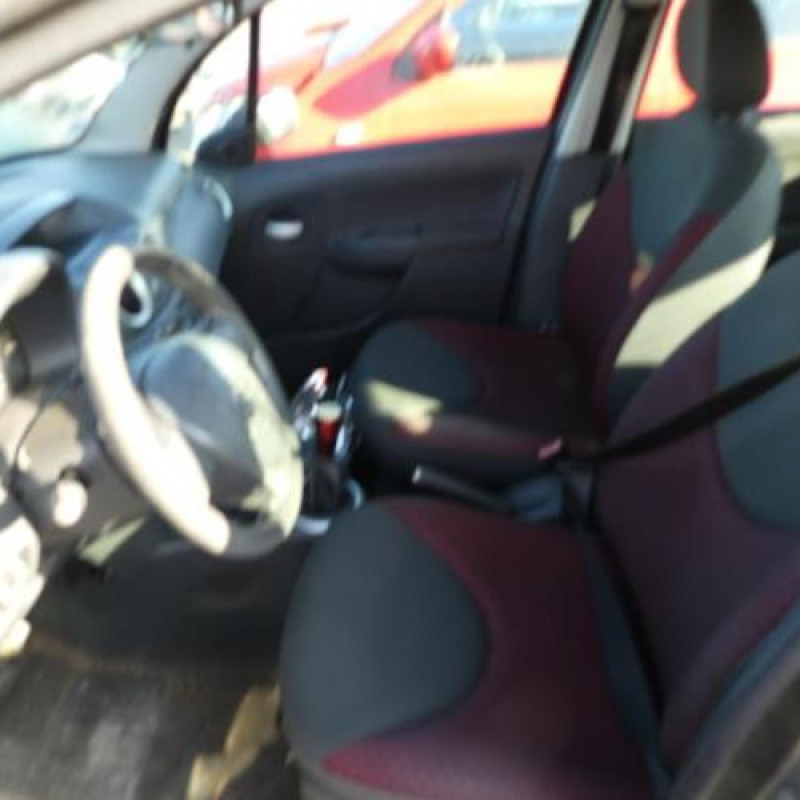 Pare choc arriere CITROEN C3 1 Photo n°14