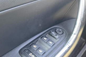 Pare choc avant PEUGEOT 308 1