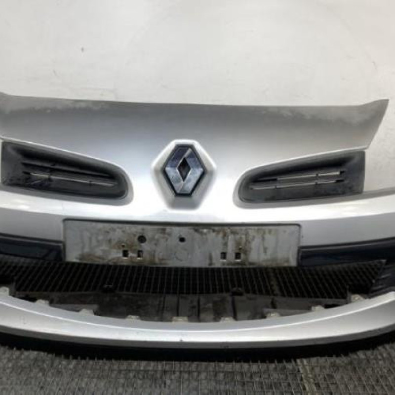 Pare choc avant RENAULT CLIO 3 Photo n°3