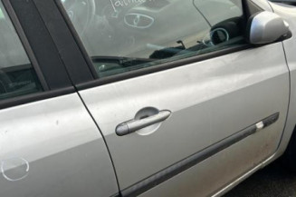 Pare choc avant RENAULT CLIO 3